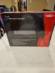 Fender FWG 1010 UHF Wireless System