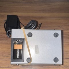 Nady Audio MM-242 4-Channel 2-Bus Stereo Mini Mixer Desktop w/ Cord 1/4″ Battery