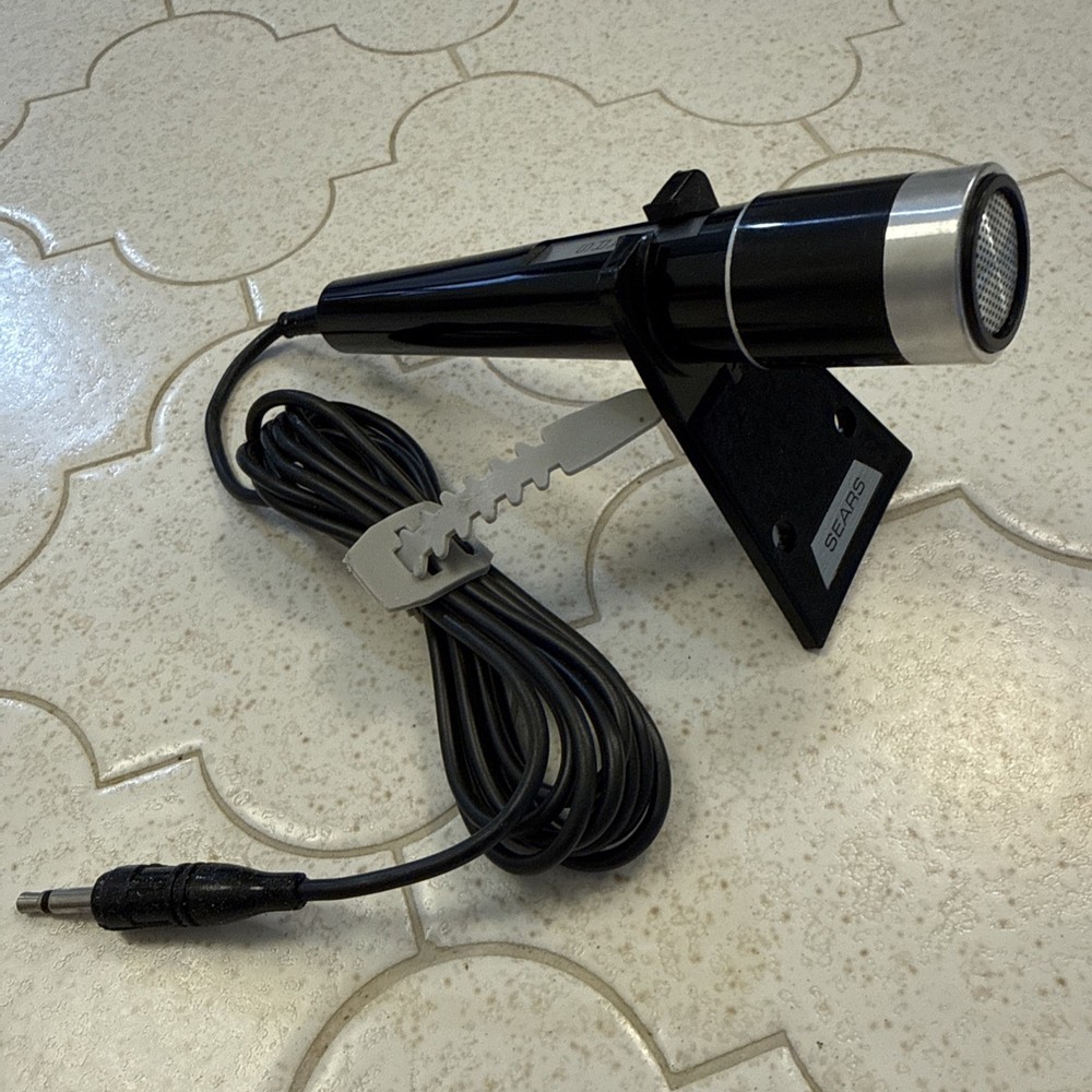 Vintage Sears DYNAMIC Microphone 200 OHMS 84-23410 Silver Black