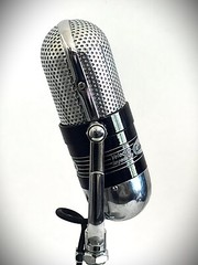 Rare Vintage 1960’s CALRAD VM-12 Velocity Ribbon Microphone, works great w/stand