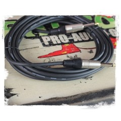 FAT TOAD 20FT Guitar Cables 6 Pack Bundle & 4x BLACK MOUNTAIN Tagua Guitar Picks