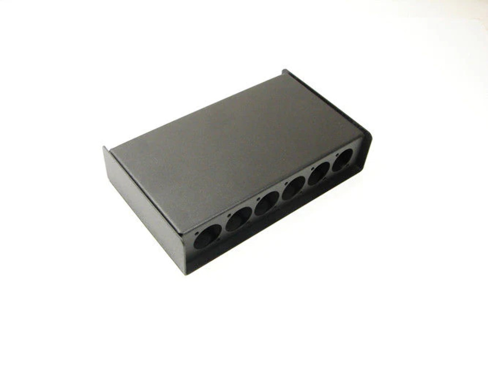 PROCRAFT PB6-6X6X-BK Steel Project Box 7-5/16″ x 4-1/2″ x 1-5/8″ w/ 12 „D“ punch