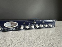 PreSonus Studio Channel 1-Channel Vacuum-Tube Channel Strip