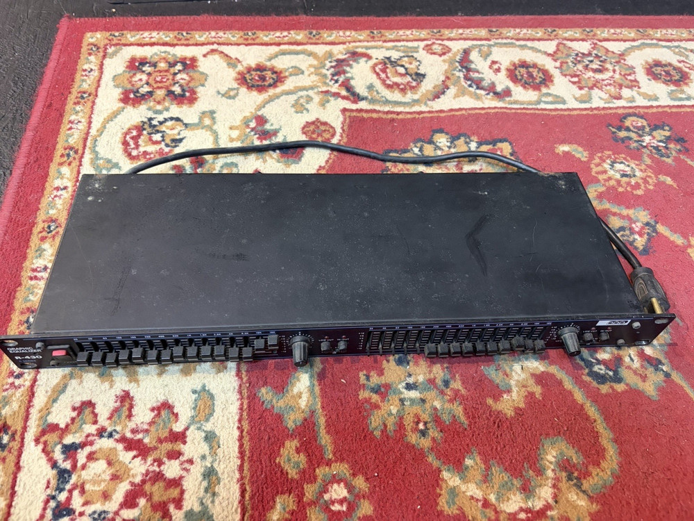 DOD R-430 C Series Dual 15 Stereo Band Graphic Equalizer, Rack Mount