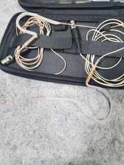 Countryman E6 Omnidirectional Earset Microphone Lot Of 2 With Case
