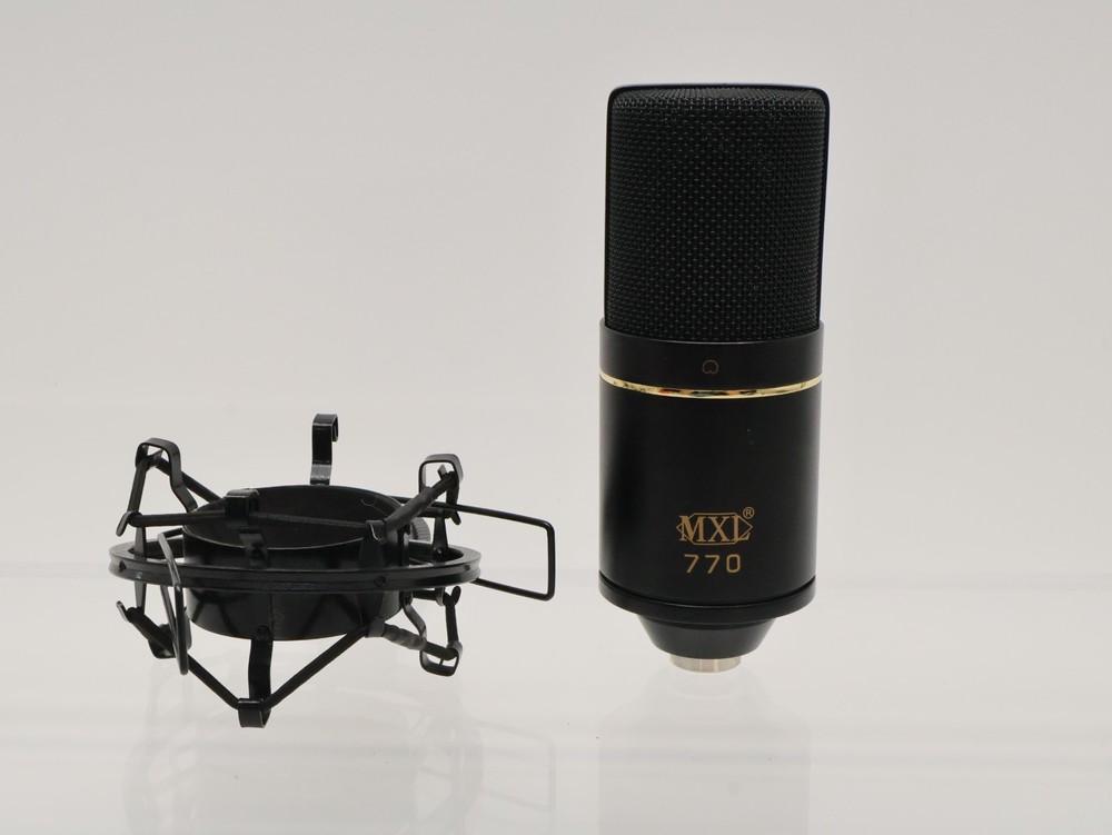 MXL 770 Small-Diaphragm Cardioid Condenser Microphone (Black) w/ Shock Mount