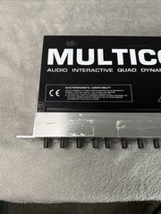 Behringer MDX4400 Multicom Pro Audio Quad Dynamics Processor