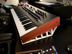 15º Stand for Full Size Synthesizers – 12″ color BLACK – by KZcraftworks – USA