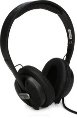Behringer U-Phoria Studio Recording/Podcasting Bundle