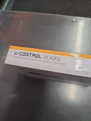 NEW Behringer 2 In/2 output USB audio interface w/ digital output White UCA202
