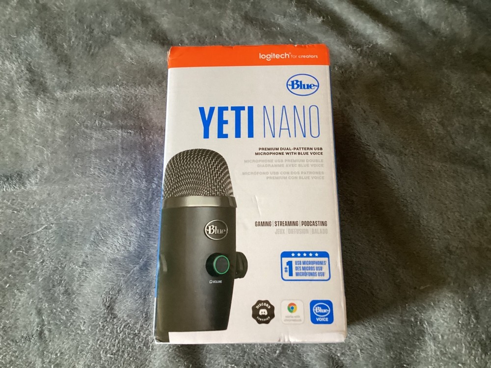 Blue Yeti Nano USB Premium Dual-Pattern Microphone with Blue Voice