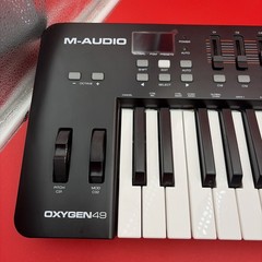 M-Audio Midi Oxygen 49 Keyboard Synth Black. Looks Great!