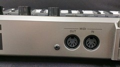 KORG microKORG2 MK-2 Synthesizer Vocoder 37-Key Mini Keyboard w/ Adapter Tested