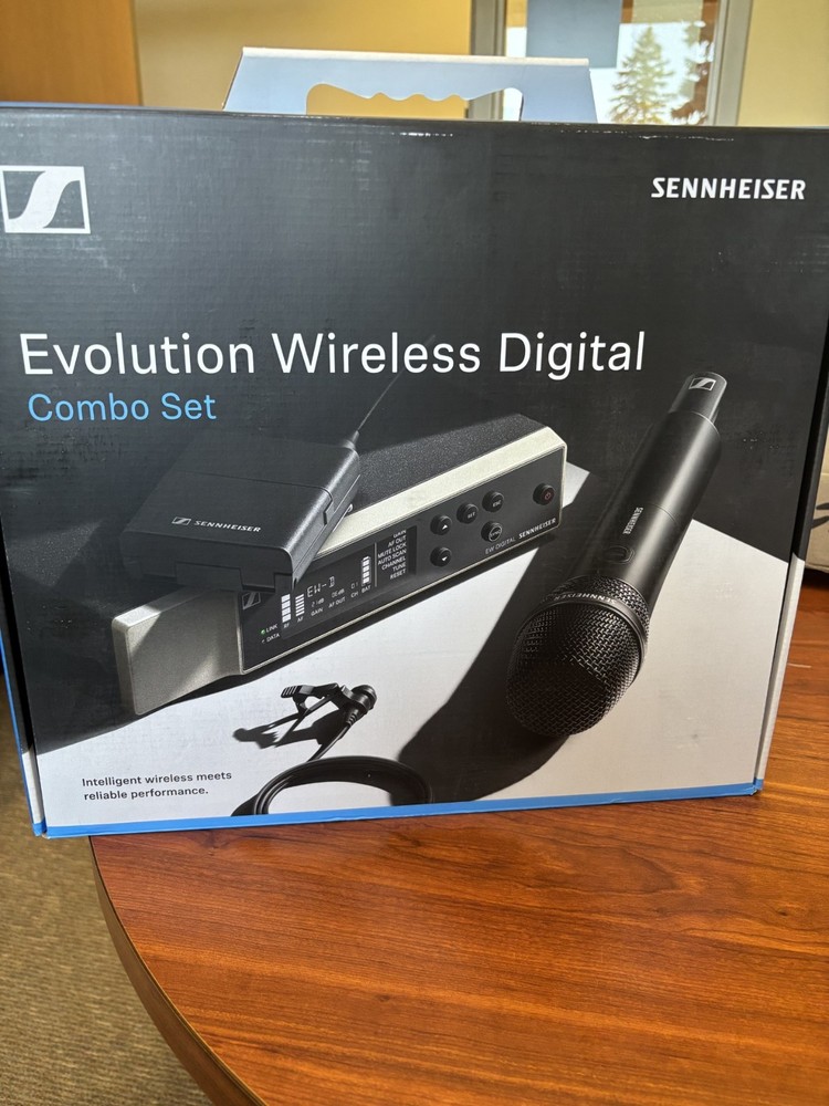 Sennheiser EW-D ME2/835-S SET (Q1-6) Digital Wireless Lavalier/Vocal Combo Set
