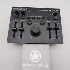 Roland VT-4 Voice Transformer Effect Processor Vocal Tabletop Voice Transformer