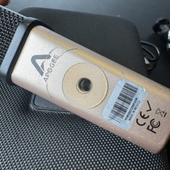 Apogee HypeMiC Cardioid Condenser USB Microphone Case & Accessories