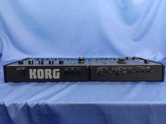 KORG microKORG-BKBK Synthesizer Vocoder 37-Key Analog Modeling w/ Case & Box