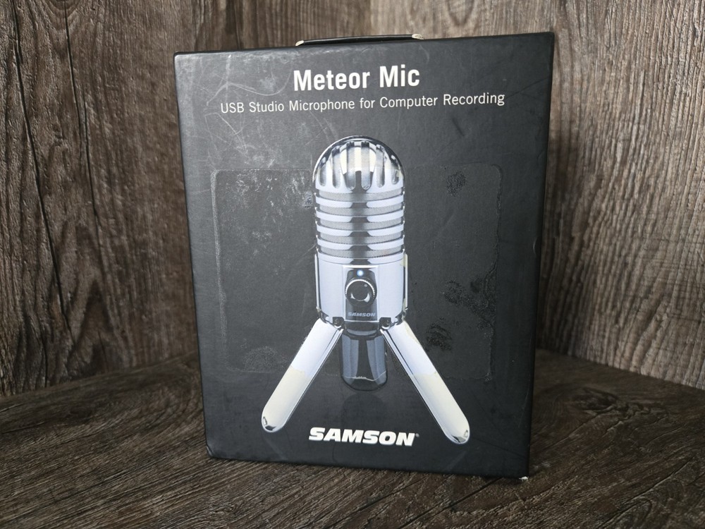 Samson Meteor Mic USB Studio Condenser Microphone – Silver