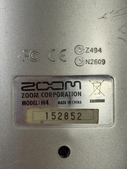 ZOOM H4 Handy Recorder Handheld Digital Recorder w/ PSU & 16GB Card – TESTED