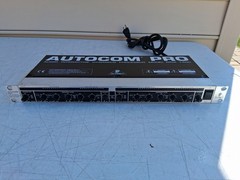 Behringer Autocom Pro Audio Interactive Dynamics Processor MDX 1400