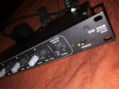 Rane SM 26B splitter mixer