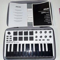 Akai Professional MPK mini 25-Key USB MIDI Controller Arp Pads Knobs Case