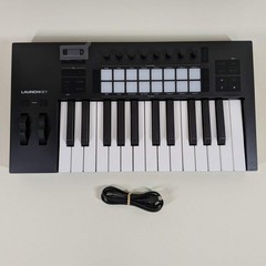 Novation Launchkey 25 USB-MIDI Controller