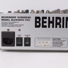 Behringer Eurodesk SL2442FX-PRO 24-Input 4-Bus Mixer Dual 24-Bit FX Processor