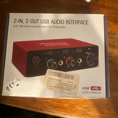 Behringer U-PHORIA UM2 USB Audio Interface 2-In/2-Out Mic Preamp 24/96