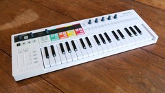 Arturia KeyStep Pro 37-Key MIDI Keyboard Controller/Sequencer – White [Low Use]