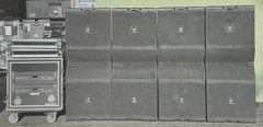 (4) JBL VTX S28 Dual 18″ Subwoofer (1) CROWN 12000HD AMP RACK (TRUEHEARTSOUND)