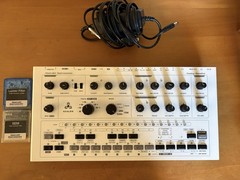 Abstrakt Instruments Avalon Analog Bassline + SEM / Ladder Filter Cartridges