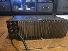 Peavey M-2600 Mark V Series Stereo Power Amplifier.