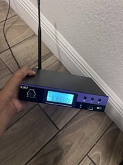 True Diversity Wireless Microphone System
