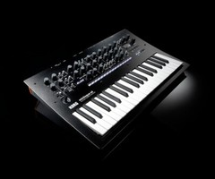 KORG minilogue xd Analog Synthesizer Polyphonic Digital Multi-Engine & Sequencer