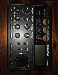 TASCAM DP-006 Portable Digital 4-Track Recorder w/ 3.5mm Line/Headphone Out