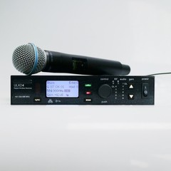 Beta58 Wireless Microphone System ULXD4 Receiver Handheld Beta58 Kits