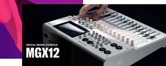 Yamaha MGX12 18-Channel Digital Mixing Console Audio Interface Black
