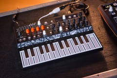 Arturia MicroFreak Experimental Hybrid Synth CARRY BAG KIT