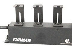 FURMAN R67 PlugLock Power Strip