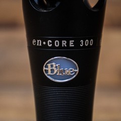 Blue Microphones enCore 300 Condenser Microphone Black Encore300 Mic U282622