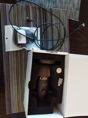 Logitech Yeti Nano Cardioid Microphone – Blackout (Includes pop filter + extras)