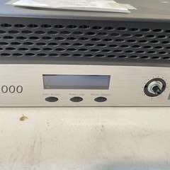 Crown CDi 1000 2-Channel 1000W Rack-Mount Power Amplifier
