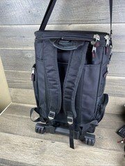 Gator Rigid Foam Backpack – MIDI Controller and Laptop Case⚠️damage Read Des.⚠️