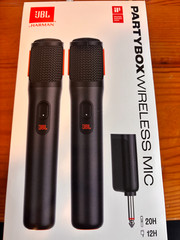JBL – PartyBox Digital Wireless 2.4 GHz Microphones Set In Black