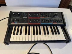 Vintage Moog Realistic Concertmate MG-1 Polyphonic Synthesizer
