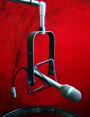 Vintage 1984 Electro Voice DS-35 dynamic cardioid microphone w accessories PL95