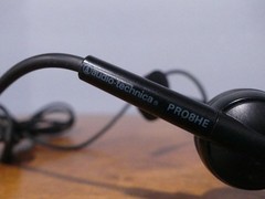 Audio-Technica PRO8HE Hypercardioid XLR Wired Headworn Microphone w/ Adam AMT-1