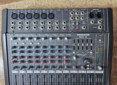 Mackie DFX12 12×2 Analog Mixer with Effects DFX-12 Mixing Console Pre-owned