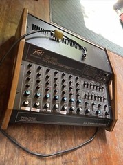 Vintage PEAVEY XR 700 SEVEN CHANNEL DUAL POWERED MIXING CONSOLE Tested